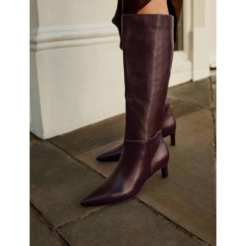 STEVE MADDEN Lingo Boot in Wine Size US 9.5